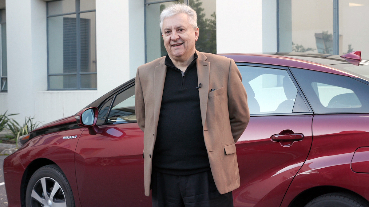 Horst Simon poses with his Toyota Mirai.